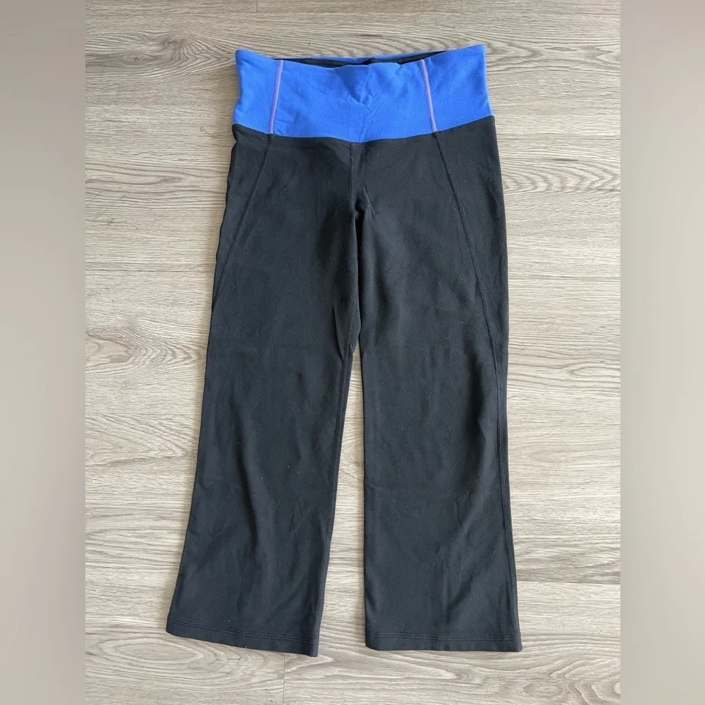 lululemon athletica y2k Black and Blue cropped Leggings